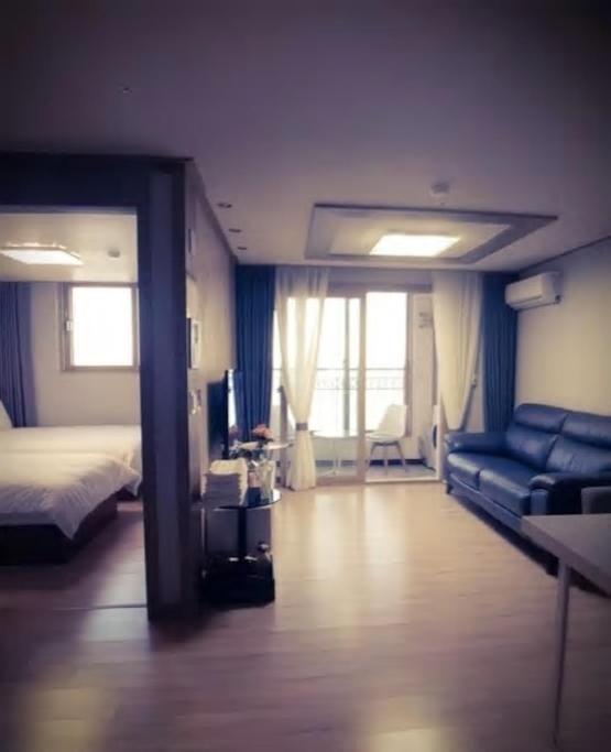 Maritimo Pension Busan Exterior foto